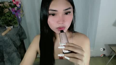 Snapshot of haylee_slut chatting on 06-14-26, 10:45 haylee online show from 06-14-26, 10:45