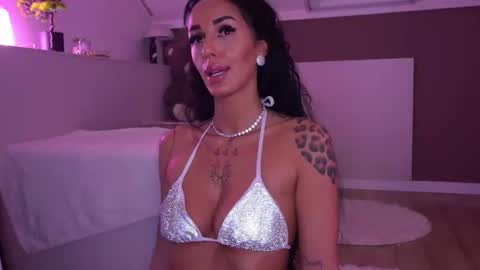 Hayley online show from 03-09-26, 10:03