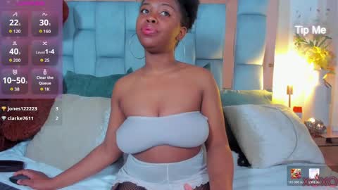 hazel_lanee online show from 05-15-26, 04:30