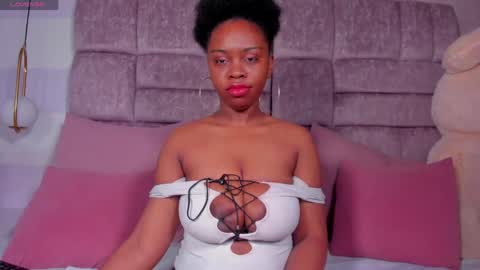 hazel_lanee online show from 05-24-26, 03:55