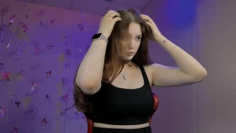 Hazel online show from 05-22-26, 12:33
