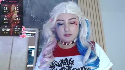 hazumi_tsu online show from 04-27-26, 10:19