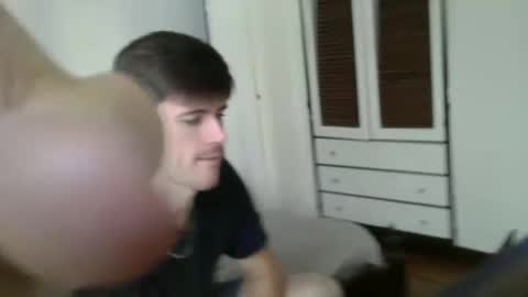 Snapshot of heatsignal chatting on 04-04-26, 08:28 HeatSignal online show from 04-04-26, 08:28