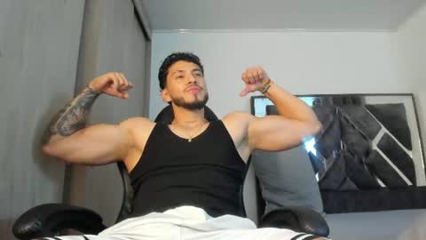 Snapshot of heavy_thor chatting on 07-08-26, 11:53 Thor online show from 07-08-26, 11:53