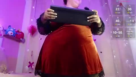 Snapshot of hecate23 chatting on 06-16-26, 12:19 Cath online show from 06-16-26, 12:19