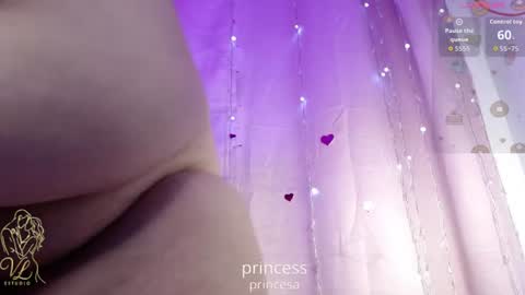 Snapshot of hecate23 chatting on 06-18-26, 12:31 Cath online show from 06-18-26, 12:31