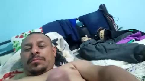 hectorcruz201313 online show from 06-23-26, 05:16