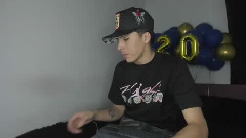 Snapshot of heellboy_ chatting on 05-16-26, 05:04 heellboy_ online show from 05-16-26, 05:04