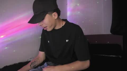 Snapshot of heellboy_ chatting on 05-25-26, 04:07 heellboy_ online show from 05-25-26, 04:07