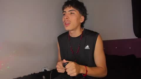 Snapshot of heellboy_ chatting on 07-27-26, 10:39 heellboy_ online show from 07-27-26, 10:39