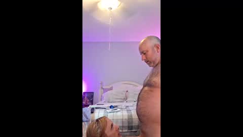 Snapshot of heelsstayon44 chatting on 04-03-26, 08:18 heelsstayon44 online show from 04-03-26, 08:18