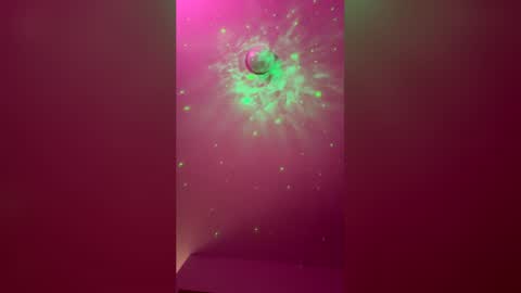 Snapshot of heiressluna chatting on 05-20-26, 06:41 LADY LUNA YOU KNOW WHO IT IS 3 online show from 05-20-26, 06:41