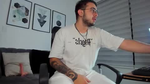 helen online show from 03-23-26, 12:09