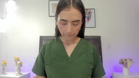 Helen  online show from 06-26-26, 12:53
