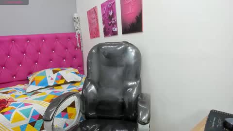 Helen online show from 11-09-25, 06:28