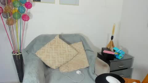 HELENA COPPER online show from 05-15-26, 05:14