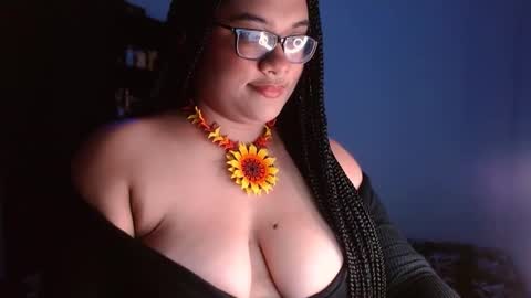 Snapshot of helena_grant chatting on 12-14-24, 05:58 Helena online show from 12-14-24, 05:58