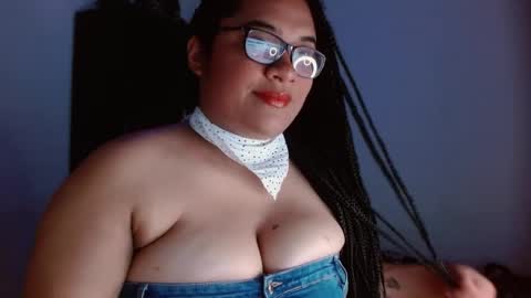 Snapshot of helena_grant chatting on 01-03-25, 03:12 Helena online show from 01-03-25, 03:12