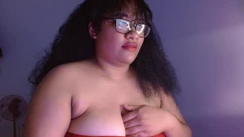 Snapshot of helena_grant chatting on 01-31-25, 05:32 Helena online show from 01-31-25, 05:32