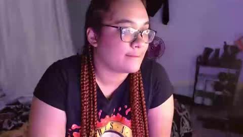 Snapshot of helena_grant chatting on 02-20-25, 07:52 Helena online show from 02-20-25, 07:52