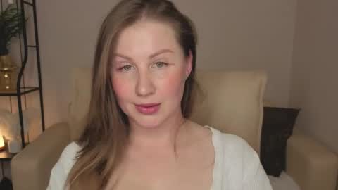 Helen online show from 06-05-26, 06:52