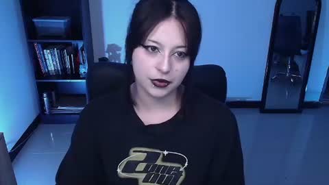 Snapshot of hell_dancer_ chatting on 07-15-26, 03:45 Lexa online show from 07-15-26, 03:45
