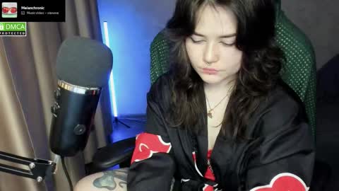 Red online show from 03-23-26, 08:02