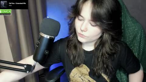 Red online show from 04-03-26, 08:51