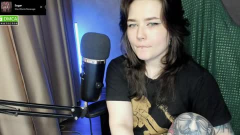 Red online show from 04-08-26, 08:42