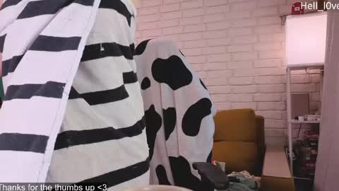 Snapshot of hell_l0ve chatting on 04-08-26, 10:26 Anastasiia online show from 04-08-26, 10:26