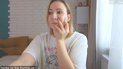 Snapshot of hell_l0ve chatting on 04-15-26, 03:35 Anastasiia online show from 04-15-26, 03:35