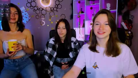 Snapshot of helli_belli chatting on 01-06-26, 08:34 Helli online show from 01-06-26, 08:34