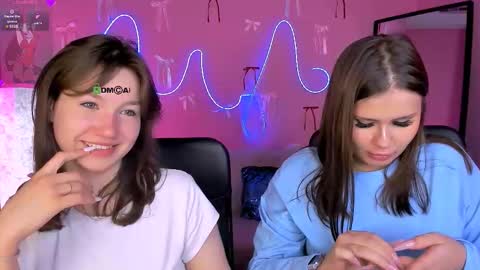 Snapshot of helli_belli chatting on 03-07-26, 08:17 Helli online show from 03-07-26, 08:17