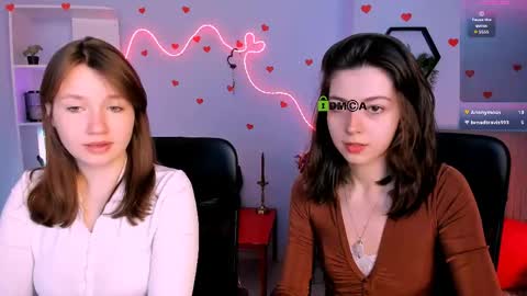 Snapshot of helli_belli chatting on 03-24-26, 08:25 Helli online show from 03-24-26, 08:25