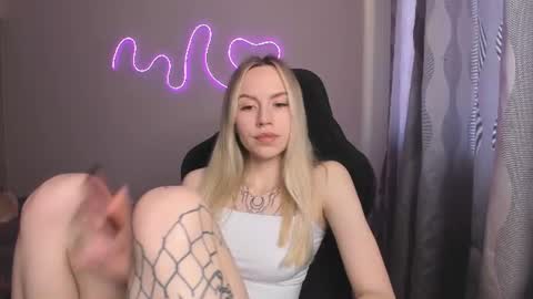 Lisa online show from 06-10-26, 05:45