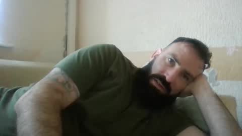 Snapshot of hellobunbunx0 chatting on 04-12-26, 04:23 hellobunbunx0 online show from 04-12-26, 04:23