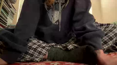 hellokitten123 online show from 10-13-25, 08:20