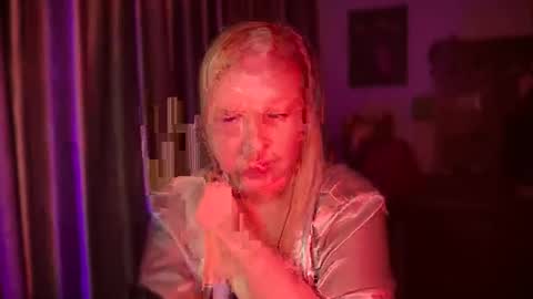 DeleteyourSadness online show from 04-09-26, 06:02