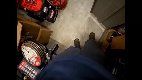 Snapshot of helpmestroke88 chatting on 04-01-26, 10:27 helpmestroke88 online show from 04-01-26, 10:27