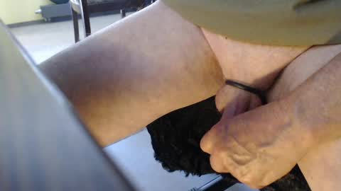 Helvell online show from 05-29-26, 01:53