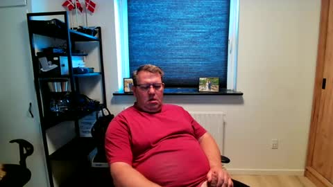 Snapshot of henrikrp1971 chatting on 06-15-26, 07:43 henrikrp1971 online show from 06-15-26, 07:43