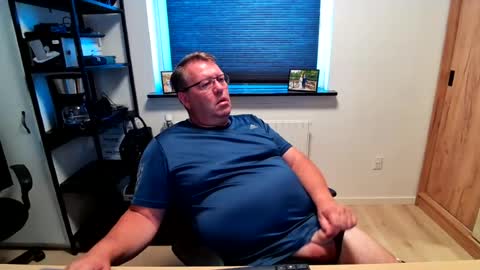 Snapshot of henrikrp1971 chatting on 07-15-26, 11:59 henrikrp1971 online show from 07-15-26, 11:59