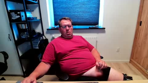 Snapshot of henrikrp1971 chatting on 07-20-26, 10:18 henrikrp1971 online show from 07-20-26, 10:18