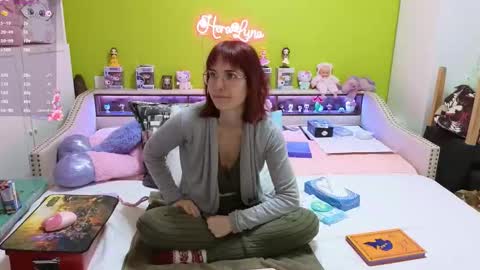 Snapshot of heraluna_ chatting on 02-05-26, 09:19 HeraLuna online show from 02-05-26, 09:19