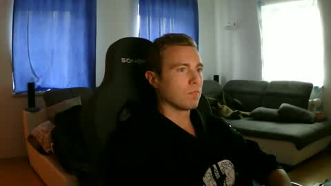 John Pearl online show from 03-25-26, 04:24