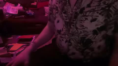 hereforonething888 online show from 04-02-26, 06:00