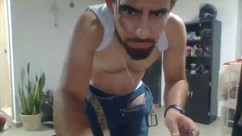 Snapshot of herrera9312 chatting on 04-12-26, 12:04 herrera9312 online show from 04-12-26, 12:04