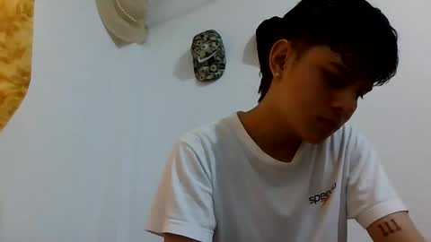 valentin 123 online show from 05-17-26, 09:33
