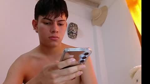valentin 123 online show from 05-18-26, 03:51