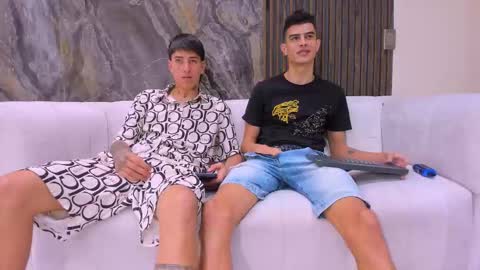 heteros men online show from 11-19-25, 08:20